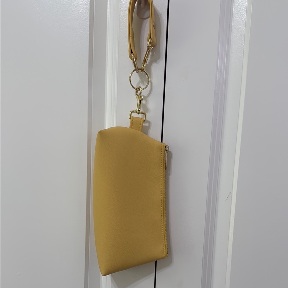 Keyper Yellow Leather Wristlet/Clutch